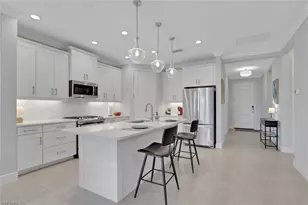 2194 Marquesa Cir, Naples, FL 34112 - Photo 5