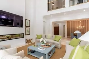 428 Rudder Rd, Naples, FL 34102 - Photo 11