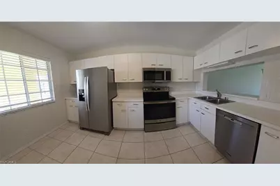 7725 Jewel Ln #202, Naples, FL 34109 - Photo 19