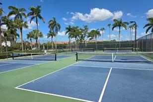 7725 Jewel Ln, Naples, FL 34109 - Photo 5