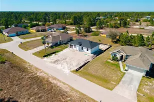 1213 Dodwin St E, Lehigh Acres, FL 33974 - Photo 25