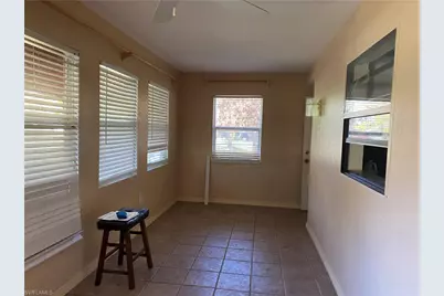 4014 N Edgewater Cir, Labelle, FL 33935 - Photo 9