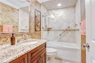 206 Foxtail Ct, Naples, FL 34104 - Photo 21