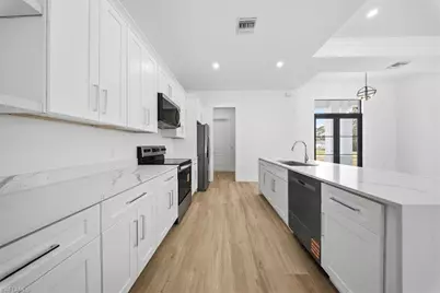 6125 Hershey Ave, Fort Myers, FL 33905 - Photo 15