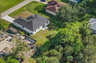 6125 Hershey Ave, Fort Myers, FL 33905 - Photo 35