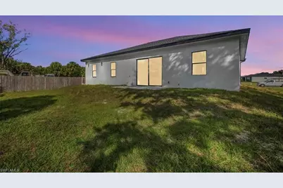 6125 Hershey Ave, Fort Myers, FL 33905 - Photo 3