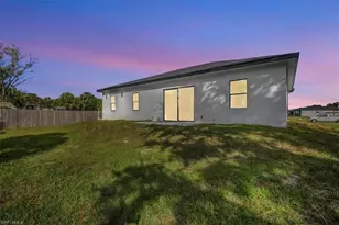 6125 Hershey Ave, Fort Myers, FL 33905 - Photo 3