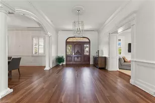 2325 Lantern Ln, Naples, FL 34102 - Photo 11