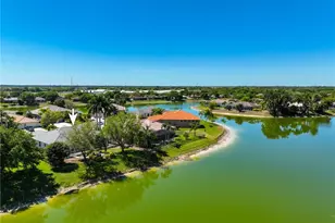 3213 Brookeview Ct, Naples, FL 34120 - Photo 3