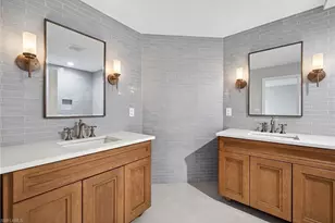 6040 Pelican Bay Blvd, Naples, FL 34108 - Photo 23