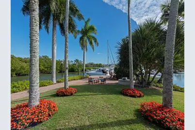 1777 Gulfstar Dr S, Naples, FL 34112 - Photo 15