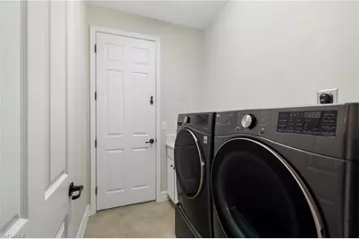 28591 Westmeath Ct, Bonita Springs, FL 34135 - Photo 27