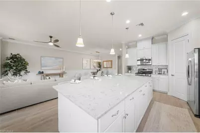 8814 Vaccaro Ct, Naples, FL 34119 - Photo 13