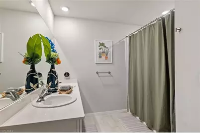 439 NE Juanita Ct, Cape Coral, FL 33909 - Photo 7