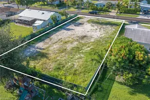 1257 22nd Ave N, Naples, FL 34103 - Photo 7