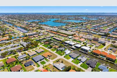 4623 SW 9th Ave, Cape Coral, FL 33914 - Photo 47