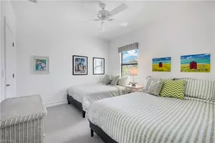 7550 Rockefeller Dr, Naples, FL 34119 - Photo 17