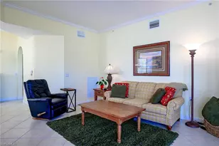 3052 Horizon Ln, Naples, FL 34109 - Photo 13