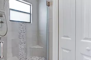 840 98th Ave N, Naples, FL 34108 - Photo 25