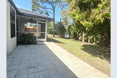 8137 Pelican Rd, Fort Myers, FL 33967 - Photo 21