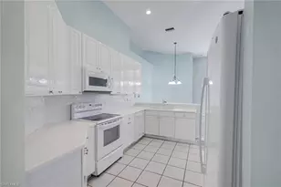 25380 Galashields Cir, Bonita Springs, FL 34134 - Photo 15