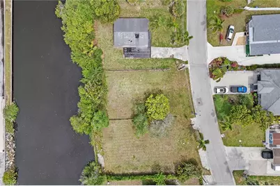 531 13th St N, Naples, FL 34102 - Photo 7