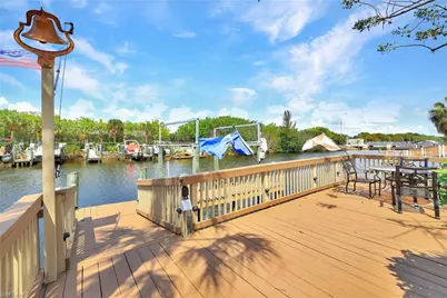 2361 Longboat Dr, Naples, FL 34104 - Photo 31