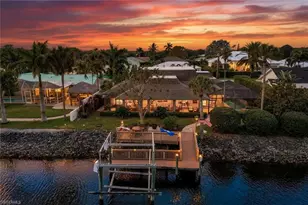 2361 Longboat Dr, Naples, FL 34104 - Photo 3