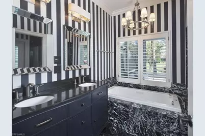 8859 Ventura Way, Naples, FL 34109 - Photo 9