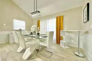 3639 Kent Dr, Naples, FL 34112 - Photo 11