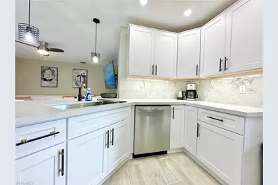 3639 Kent Dr, Naples, FL 34112 - Photo 17