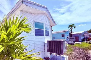 251 Bass Ln, Naples, FL 34145 - Photo 9