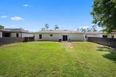 4021 32nd Ave SE, Naples, FL 34117 - Photo 29