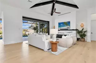 1749 Wavecrest Ct, Marco Island, FL 34145 - Photo 11