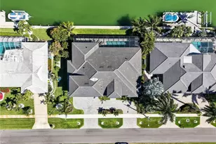 1749 Wavecrest Ct, Marco Island, FL 34145 - Photo 43