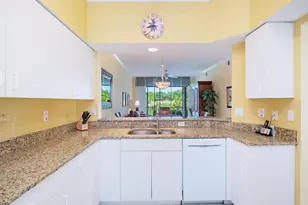 2285 Harmony Ln, Naples, FL 34109 - Photo 5