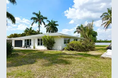 337 Shore Dr, Fort Myers, FL 33905 - Photo 1
