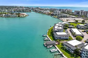 3400 Gulf Shore Blvd N, Naples, FL 34103 - Photo 3