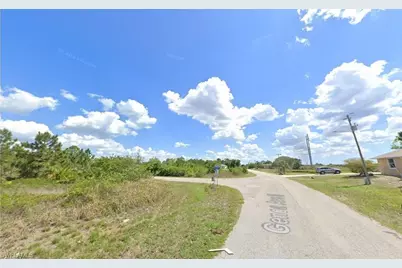 1123 Briarcliffe St, Fort Myers, FL 33913 - Photo 1