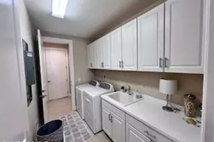 2547 Marquesa Royale Ln, Naples, FL 34109 - Photo 27