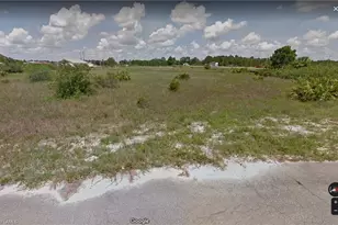 1266 Naples Ave W, Fort Myers, FL 33913 - Photo 3