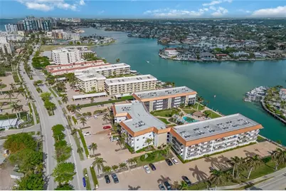 2900 Gulf Shore Blvd N #110, Naples, FL 34103 - Photo 21