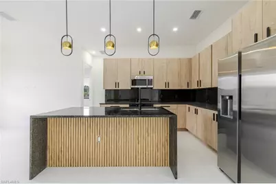 134 Carey Ave S, Lehigh Acres, FL 33974 - Photo 3