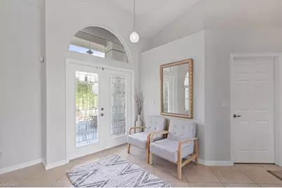 11774 Longshore Way W, Naples, FL 34119 - Photo 5