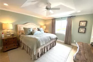 9101 Vanderbilt Dr, Naples, FL 34108 - Photo 11