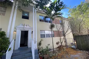 795 84th St, Miami Beach, FL 33141 - Photo 1