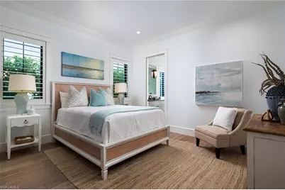 1064 13th St N, Naples, FL 34102 - Photo 21