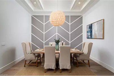 1064 13th St N, Naples, FL 34102 - Photo 9