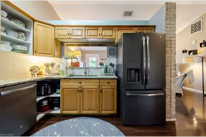 4730 Pembrooke Ln, Bonita Springs, FL 34134 - Photo 9