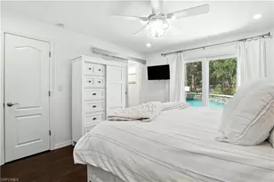 1063 22nd Ave N, Naples, FL 34103 - Photo 17